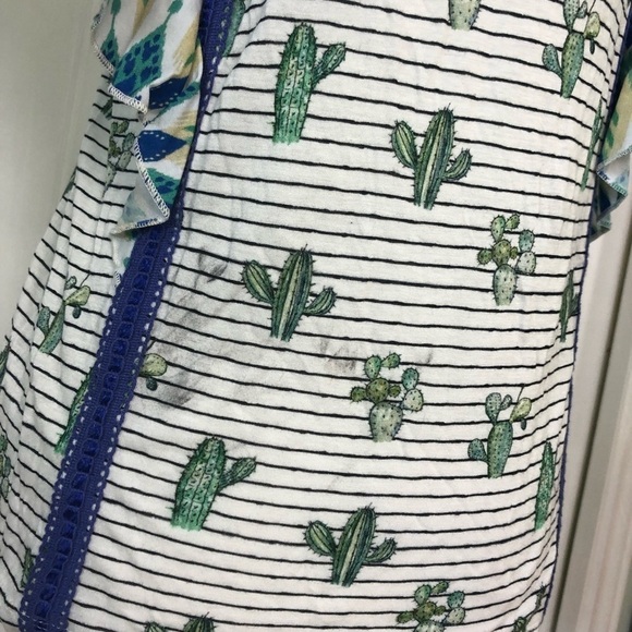 💟💟 NWT Anthro Top Flutter Sleeves Cactus Lace Desert - Picture 6 of 11